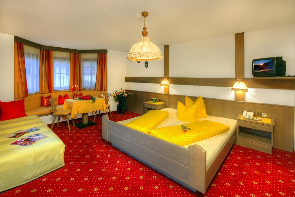 Pension Zur Alten Muehle Зельден Номер фото